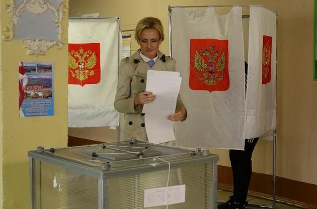 Посол ЕС оценил голосование на выборах в Госдуму в российских дипведомствах в Украине как "мирное"