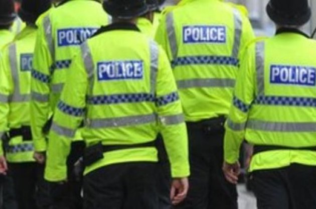 В Британии по подозрению в подготовке теракта задержали шесть человек
