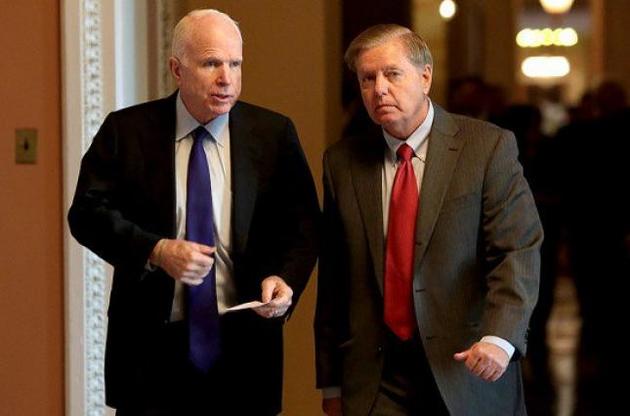 Сенатори Грем і Маккейн анонсували посилення санкцій проти Росії у 2017 році