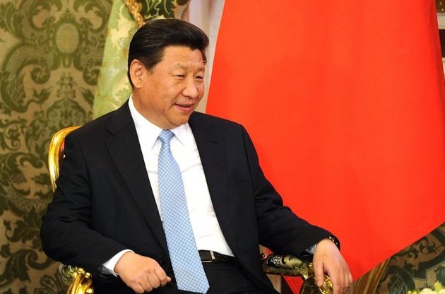 Завтра в Давосе Си Цзиньпин займет роль непривлекательного лидера бизнес-элит - Bloomberg