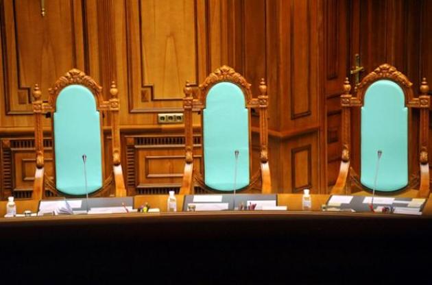 Рада приняла за основу законопроект о Конституционном суде