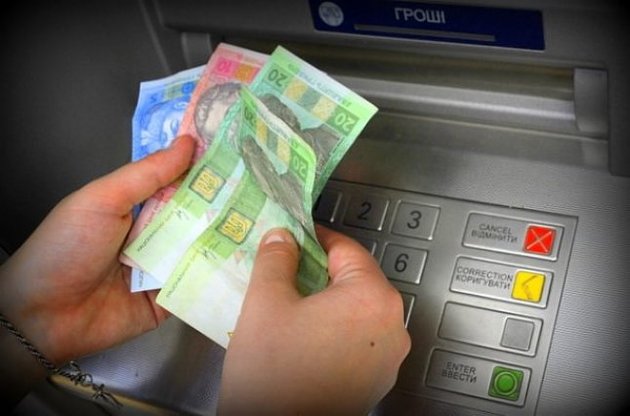 За пять лет доля карточных платежей в Украине выросла почти на 28%