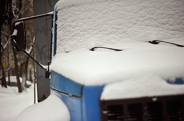 Метеорологи порадили українцям готуватися до постійних суворих зим
