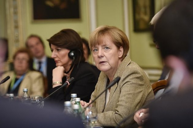 Меркель не дозволила НАТО остаточно розірвати відносини з Росією – Der Spiegel