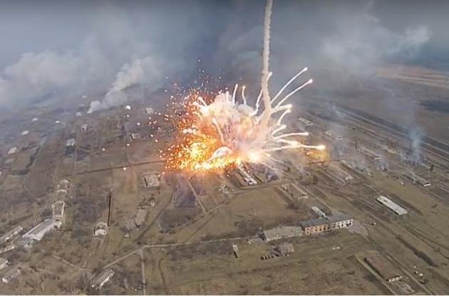 Следствие по взрывам в Балаклее рассматривает версию о поражении арсенала противотанковой ракетой