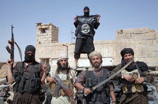 "Исламское государство" использует мирных жителей в качестве "живого щита" - Telegraph