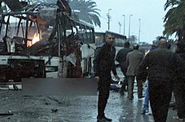 Тунис перекрывает границу с Ливией и усиливает меры безопасности