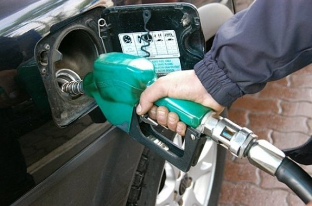 АМКУ розслідує можливу змову трейдерів з метою завищення цін на бензин