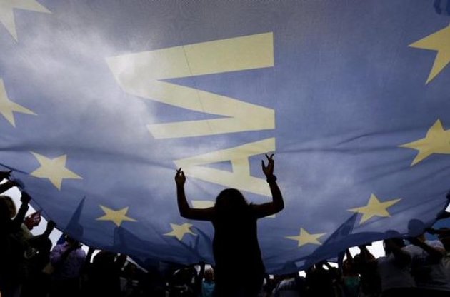 Суть кризиса в Греции не только в деньгах – WSJ