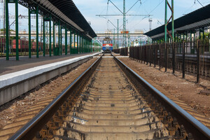 Машинист поезда не захотел остановить в Тернополе из-за карантинных нововведений, пассажиры подняли 