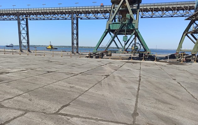 Из Николаевского порта вывезли тысячи тонн аммиачной селитры – администрация