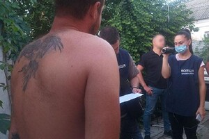Полиция разоблачила группу торговцев людьми, вербовавших  украинцев для работы наркокурьерами в России