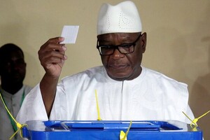 Переворот в Малі: президент подав у відставку після захоплення його військовими 