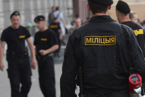У Білорусі від наїздів автомобілів постраждали 12 міліціонерів - МВС 