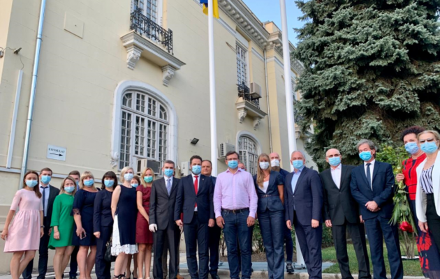 Кулеба анонсировал открытие нового украинского консульства в Румынии
