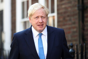 Борис Джонсон сообщил о второй волне коронавируса в Великобритании 