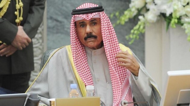 После смерти шейха Сабаха в Кувейте принял присягу новый эмир 