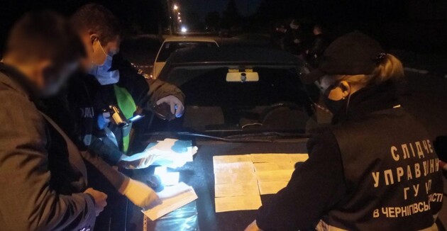 Полицейские в Черниговской области выявили массовый подкуп голосов избирателей