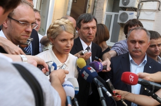 Суд разрешил Тимошенко отказаться от адвокатов