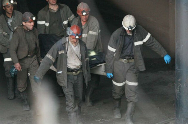 Семьям погибших шахтеров дадут по миллиону гривен