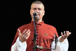 Лидер белорусской группы «Стары Ольса» выехал в Украину