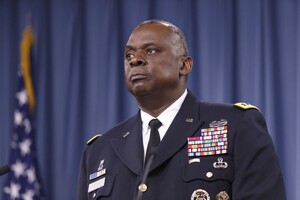 Пентагон может впервые возглавить афроамериканец