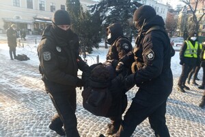 В Киеве полиция помешала проведению акции против ультраправого насилия – правозащитники 