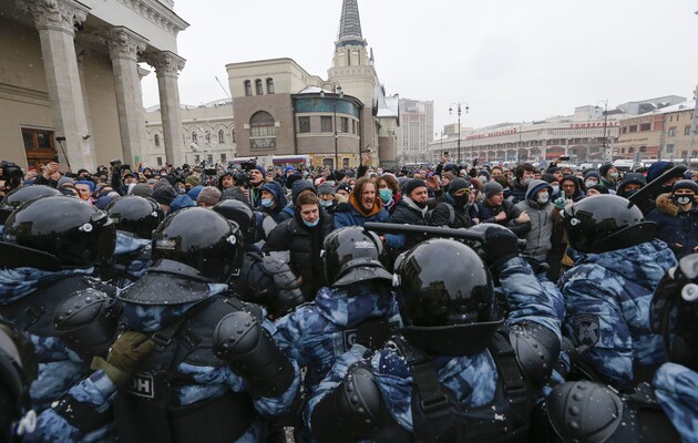 Агентство Fitch дало оцінку економічним й політичним наслідкам протестів у Росії