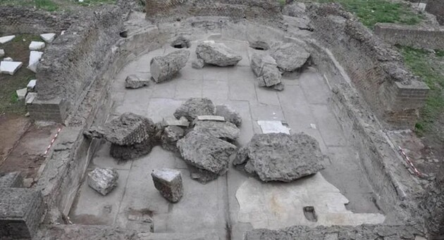 Археологи нашли в Италии комнату для завтраков императора Адриана