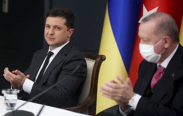 Турция сохраняет нейтралитет в вопросе отношений Украины и России – глава МИД