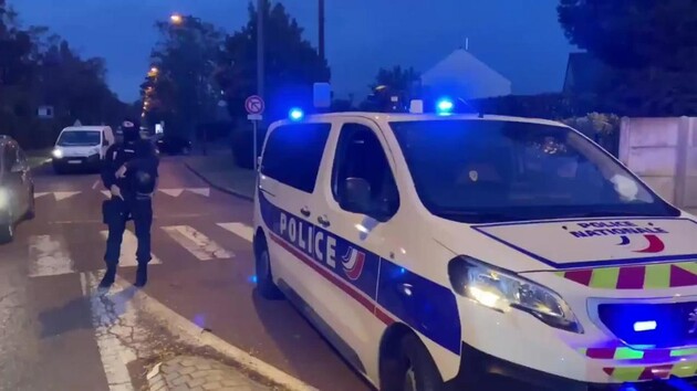 Во Франции женщина-полицейский погибла от ножевых ранений
