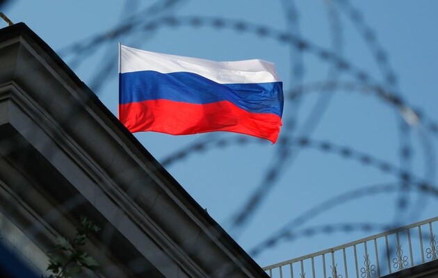 Великобритания внесла еще 14 россиян в санкционный список