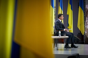 Велика пресконференція Зеленського: про що розповів та на що так і не відповів президент України