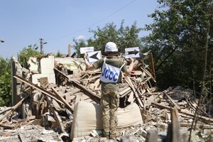 Артиллерийским огнем оккупанты уничтожили домохозяйства в Авдеевке: фоторепортаж