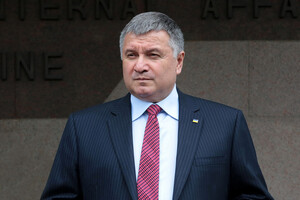 Аваков офіційно подав у відставку. ZN.UA дізналось ім'я головного кандидата на посаду міністра