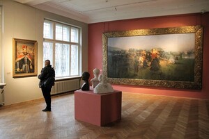 У Львові підозрюють ексдиректорку музею у зникненні 500 стародруків
