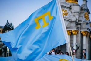 Звільнити кримських татар можна тільки через переговори з Путіним — Зеленський 