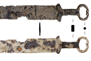 В России среди металлолома нашли уникальный меч железного века