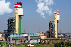 Одесский припортовый завод заявил об остановке своей работы