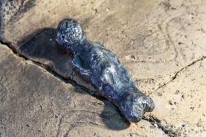 Археологи обнаружили в славянском поселении древнюю серебряную фигурку