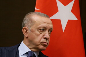 Небезпечна гра Туреччини: що задумав Ердоган?