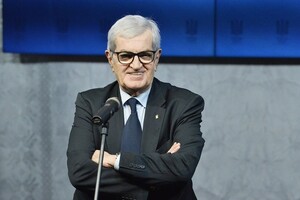 УАФ продлила контракт с 72-летним итальянским главой Комитета арбитров