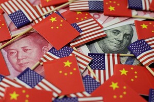 США пошли на обострение торговой войны с Китаем, добавив десятки компаний в черный список
