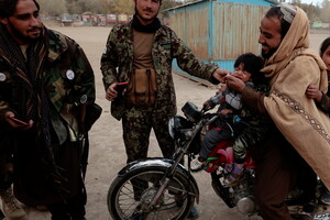 Між голодом та терористами: що відбувається в Афганістані за талібів