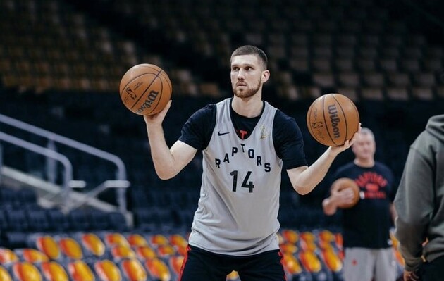 Украинский баскетболист Михайлюк набрал 12 очков в матче НБА