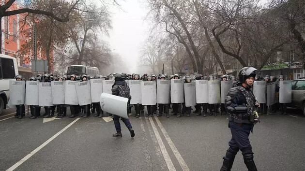 Во время протестов в Алматы от огнестрельного ранения погиб 11-летний мальчик – омбудсмен