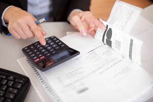Налог на доходы: будут ли налоговики проверять банковские карты с января? 