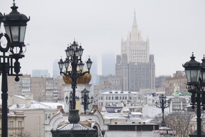 Россия снова требует, чтобы Украина договаривалась с боевиками “ЛДНР” напрямую
