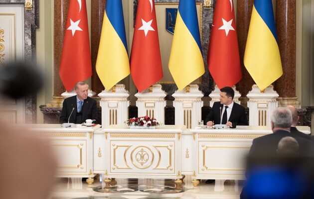 Турция откроет два консульства в Украине
