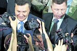 Януковича ждут на допрос по делу о бегстве в Ростов